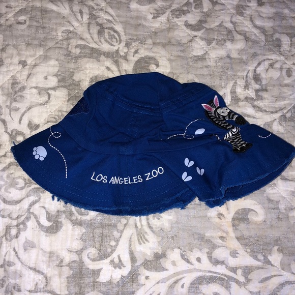 Los Angeles Zoo Animals Toddler Boy Blue Summer Sun Bucket Hat - Picture 2 of 3